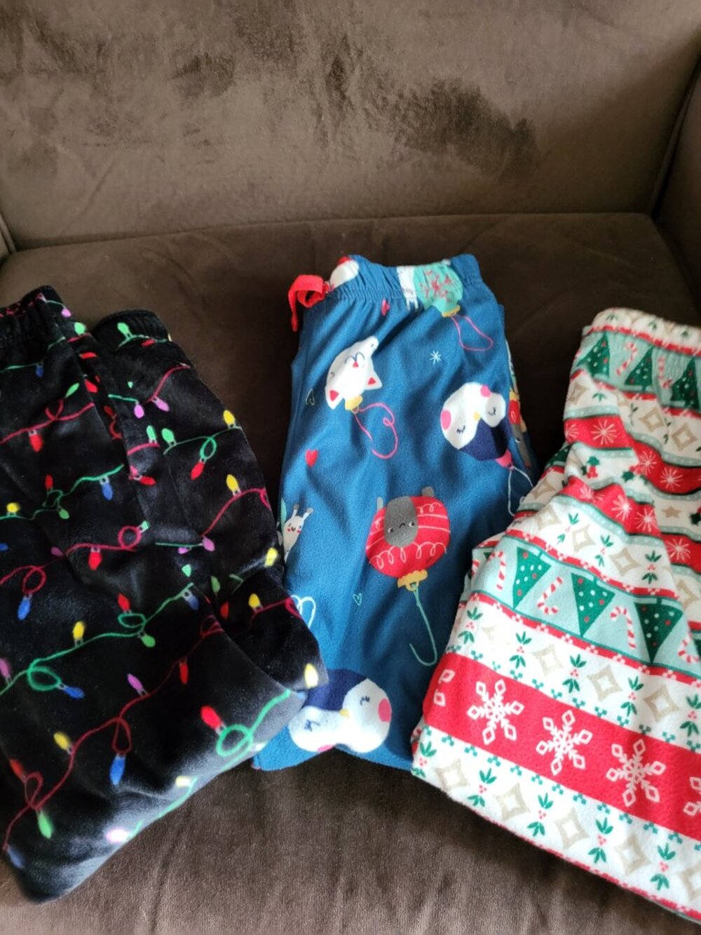 Girls Christmas Pajama Pants 3 pairs size 6